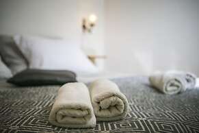 Arc - 5 M From Beach - A2 Yellow