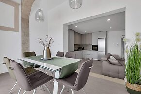 Prgo - With View and Parking - A3