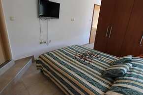 Neo - 100m to the Beach - SA1