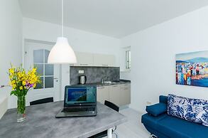 Villa Bouganvillea - sea View & Garden - A2 Superior