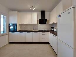 Fab - Spacious Terrace - A1