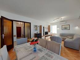 Fab - Spacious Terrace - A1