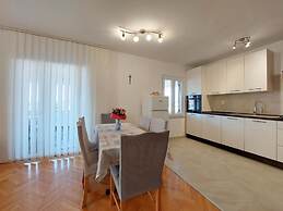 Fab - Spacious Terrace - A1