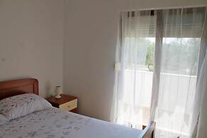 Snjeza - 80 m From Beach - A1 Studio