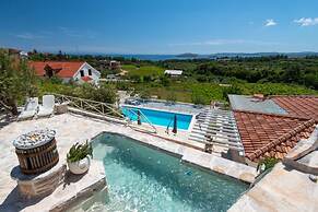 Three Holiday Homes - H3 Ston