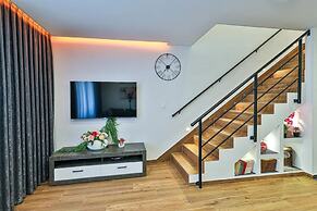 Silva - Central & Modern - A