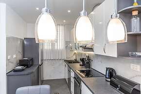 Silva - Central & Modern - A