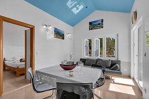 Anka - Amazing Location - A11