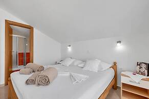 Anka - Amazing Location - A11