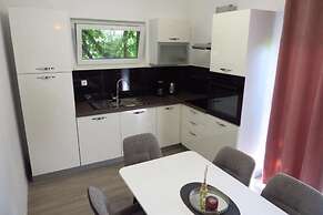 Ivo - Free Parking & BBQ - A1