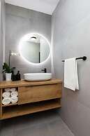 L&R - Private Pool - A1