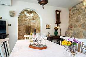 Mirta - Rustic Villa - H