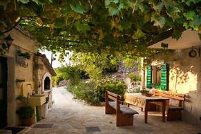 Mirta - Rustic Villa - H