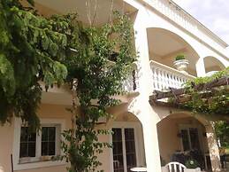 Ani - 250m From Beach - A1