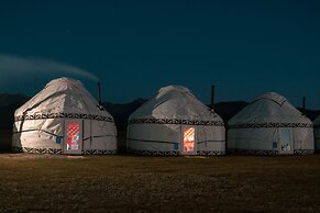 Ak-Sai Travel Yurt Camp
