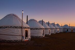 Ak-Sai Travel Yurt Camp