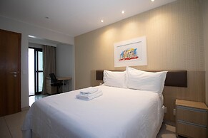 360 Athos Bulcão by Ozped