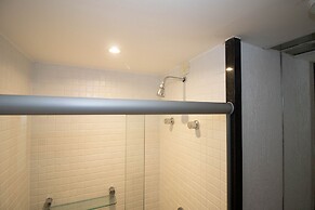 360 Athos Bulcão by Ozped