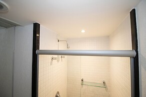 360 Athos Bulcão by Ozped