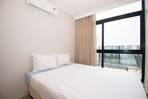 360 Athos Bulcão by Ozped