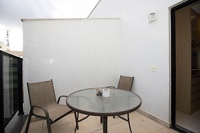 360 Athos Bulcão by Ozped