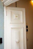 Chic 1BR Retreat in St Julian's