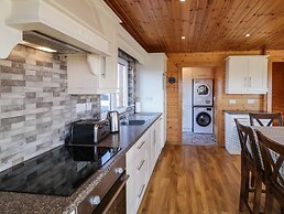 Coastal Cabin