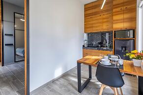 El Desierto by Naya Homes