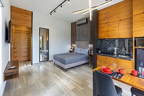 El Desierto by Naya Homes