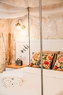 Kandybos Eco Farm Village