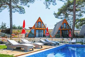 Kandybos Eco Farm Village