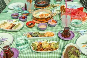 Kandybos Eco Farm Village