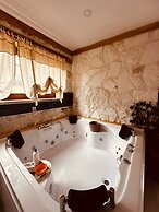 Kandybos Eco Farm Village