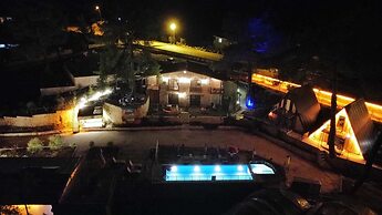 Kandybos Eco Farm Village