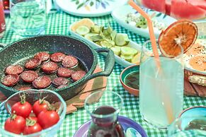 Kandybos Eco Farm Village