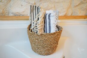 Kandybos Eco Farm Village