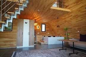 Kandybos Eco Farm Village