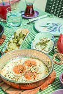 Kandybos Eco Farm Village