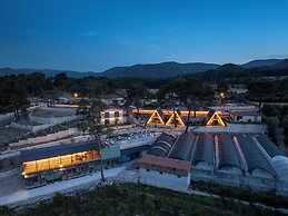 Kandybos Eco Farm Village