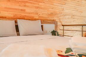 Kandybos Eco Farm Village