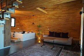 Kandybos Eco Farm Village