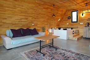 Kandybos Eco Farm Village