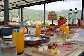 Kandybos Eco Farm Village