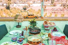 Kandybos Eco Farm Village