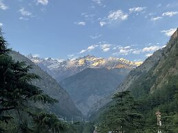 Diamond Valley x One Light Stays