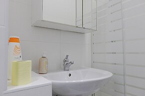 Enkplatz U3- Affordable 5BR shared Apt.