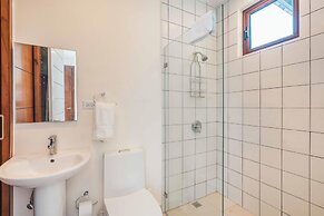 Elegant Villa w Pool at Green Village ABB