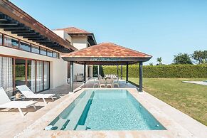 Elegant Villa w Pool at Green Village ABB