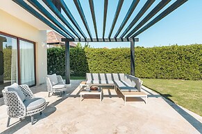 Elegant Villa w Pool at Green Village ABB