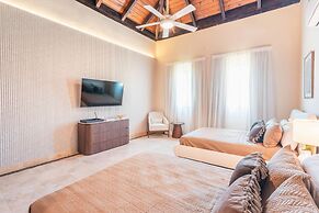 Elegant Villa w Pool at Green Village ABB